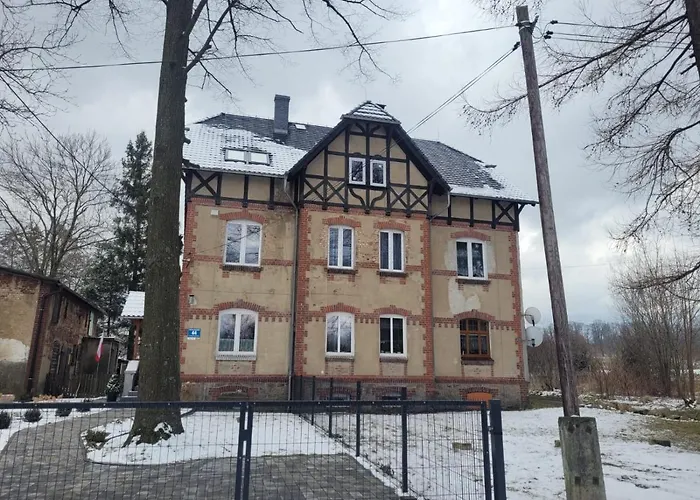 Mieszkanie 2 Pokojowe - 5km Od Sun Swieradow Zdroj * بوبيدنا